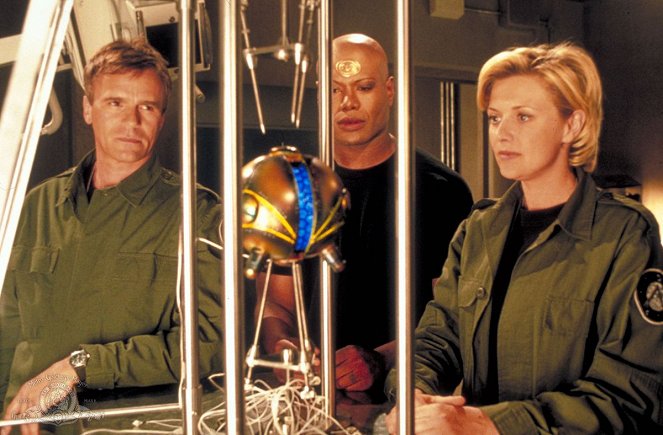 Stargate Kommando SG-1 - Die trojanische Kugel - Filmfotos - Richard Dean Anderson, Christopher Judge, Amanda Tapping