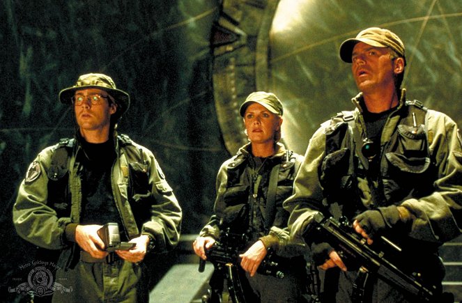 Stargate Kommando SG-1 - Season 2 - Die fünfte Spezies - Filmfotos - Michael Shanks, Amanda Tapping, Richard Dean Anderson