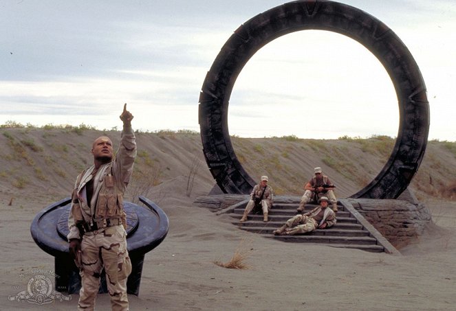 Stargate SG-1 - Season 2 - Serpent's Song - Van film - Christopher Judge