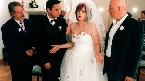 Eine fast perfekte Hochzeit - Kuvat elokuvasta - Heinz Petters, Andreas Vitásek, Elfi Eschke, Alexander Goebel