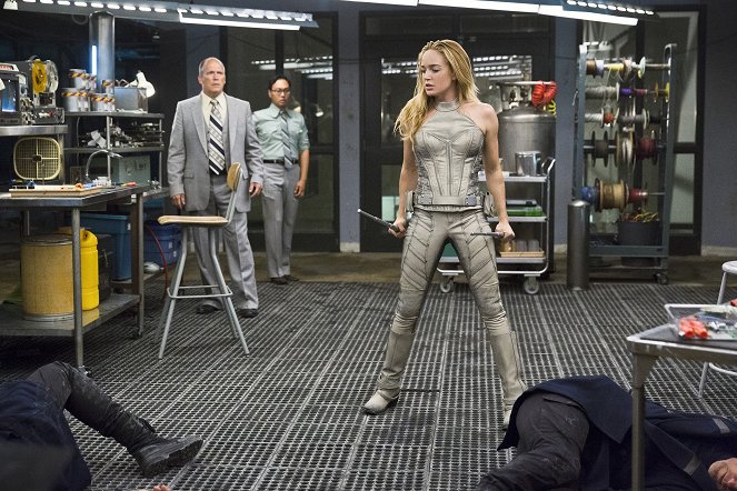 Legends of Tomorrow - Season 1 - Pilot, Part 2 - Photos - Caity Lotz