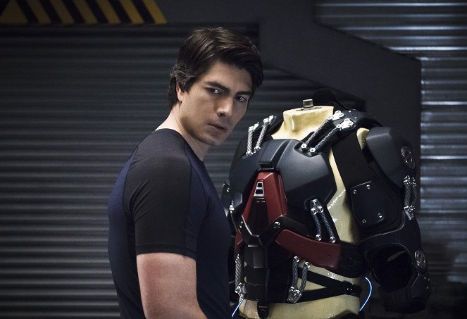 Legends of Tomorrow - Blood Ties - Photos - Brandon Routh