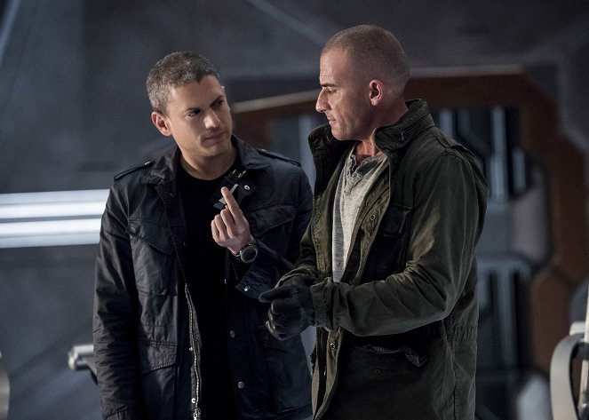 Legends of Tomorrow - Season 1 - Blood Ties - Photos - Wentworth Miller, Dominic Purcell