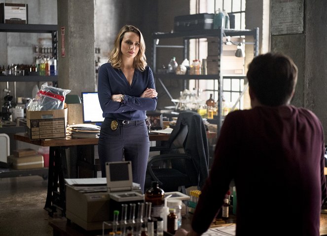 Flash - A Villám - The Reverse-Flash Returns - Filmfotók - Shantel VanSanten