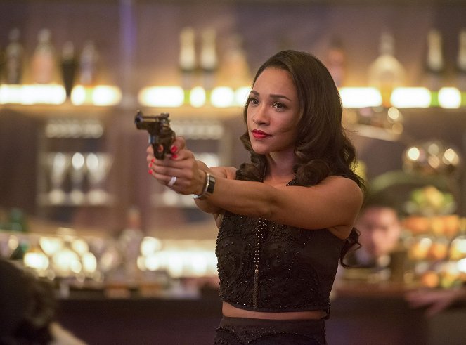 The Flash - Welcome to Earth-2 - Photos - Candice Patton