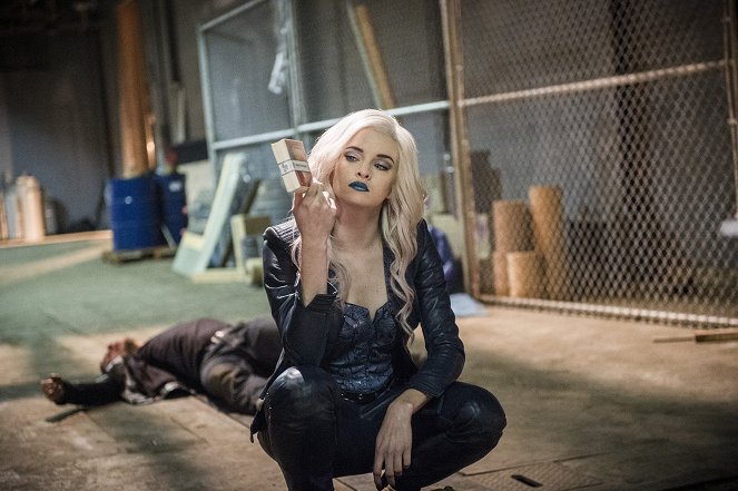 The Flash - Welcome to Earth-2 - Photos - Danielle Panabaker