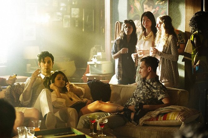 The Magicians - Season 1 - The Source of Magic - Kuvat elokuvasta - Hale Appleman, Summer Bishil