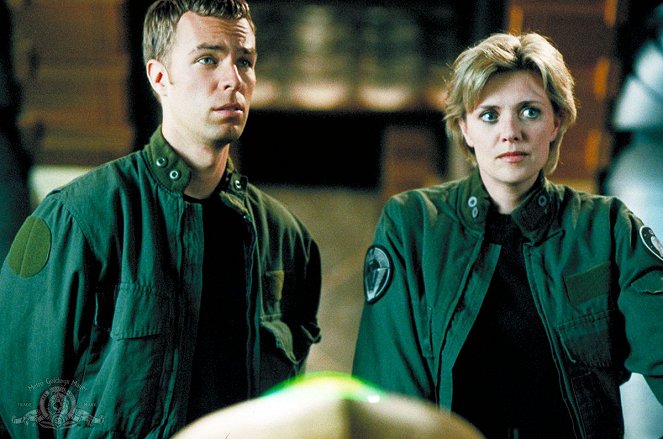 Stargate SG-1 - Jolinar's Memories - Photos - JR Bourne, Amanda Tapping