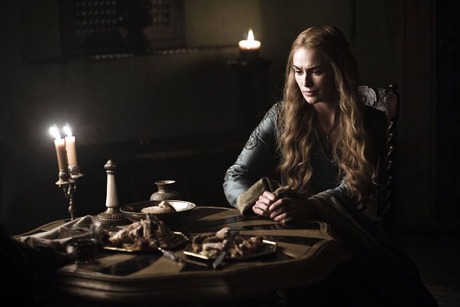 Game of Thrones - Season 2 - The Night Lands - Photos - Lena Headey