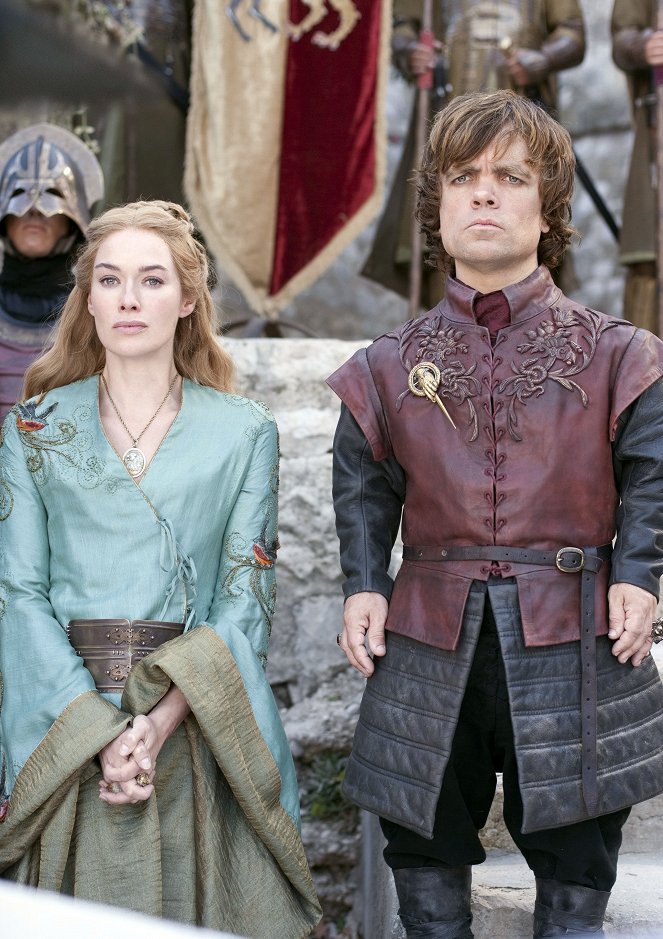 Game of Thrones - Season 2 - The Old Gods and the New - Van film - Lena Headey, Peter Dinklage