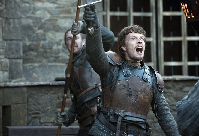 Game of Thrones - Season 2 - Valar Morghulis - Kuvat elokuvasta - Ralph Ineson, Alfie Allen