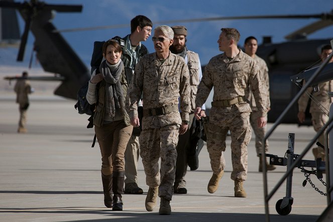 Afganisztáni víg napjaim - Filmfotók - Tina Fey, Billy Bob Thornton