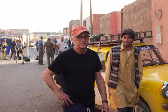 Rock the Kasbah - Del rodaje - Barry Levinson, Arian Moayed