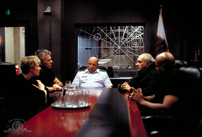 Stargate Kommando SG-1 - Doppelter Einsatz - Filmfotos - Amanda Tapping, Richard Dean Anderson, Don S. Davis, Jay Brazeau