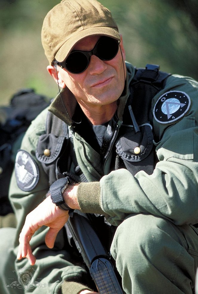 Stargate SG-1 - Season 5 - Beast of Burden - Photos - Richard Dean Anderson