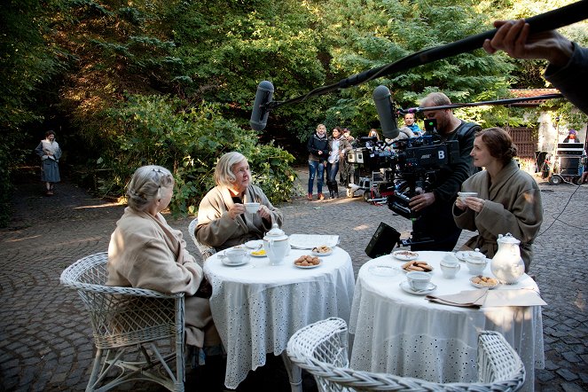 The Lady Vanishes - Making of - Stephanie Cole