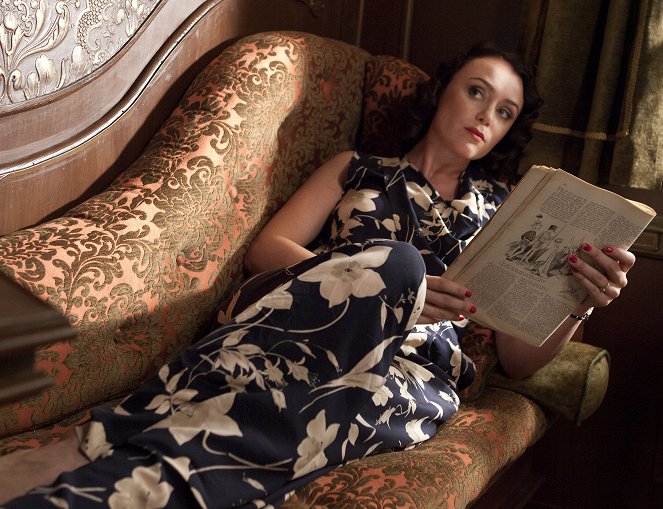 The Lady Vanishes - Werbefoto - Keeley Hawes