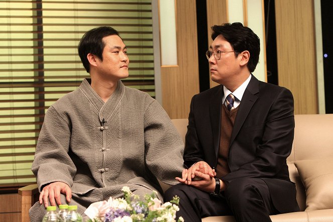Oolineun hyeongjeibnida - Z filmu - Sung-kyun Kim, Jin-woong Cho