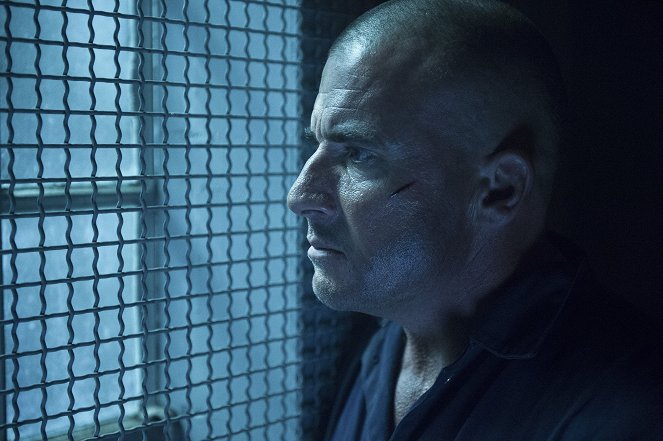 Legends of Tomorrow - Fail-Safe - Photos - Dominic Purcell