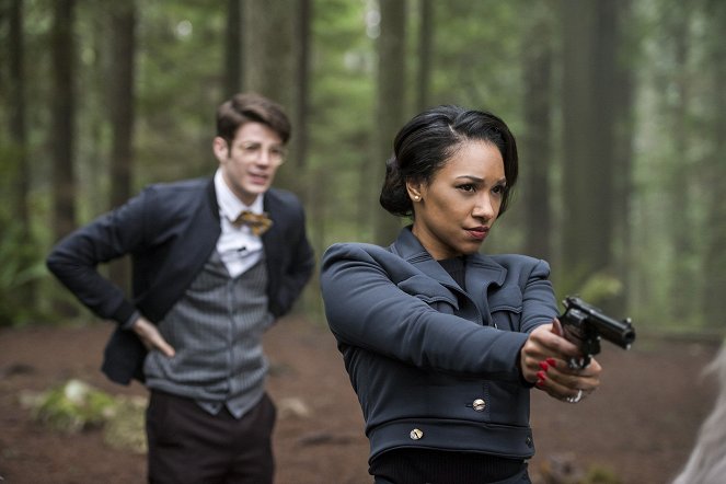 The Flash - Escape from Earth-2 - Van film - Grant Gustin, Candice Patton