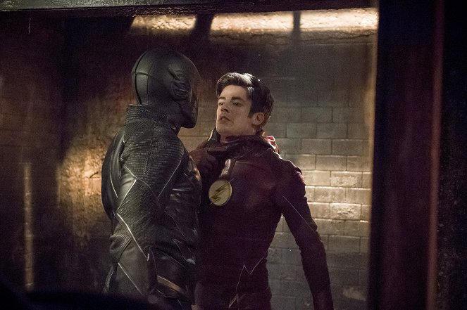 The Flash - Escape from Earth-2 - Van film - Grant Gustin