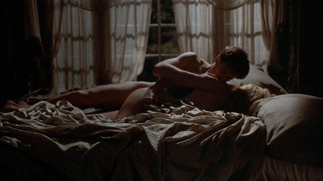 Consenting Adults - Film