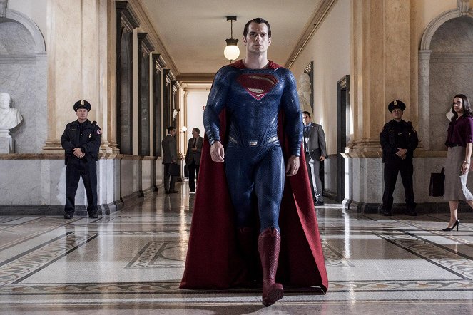 Batman v Superman: Świt sprawiedliwości - Z filmu - Henry Cavill