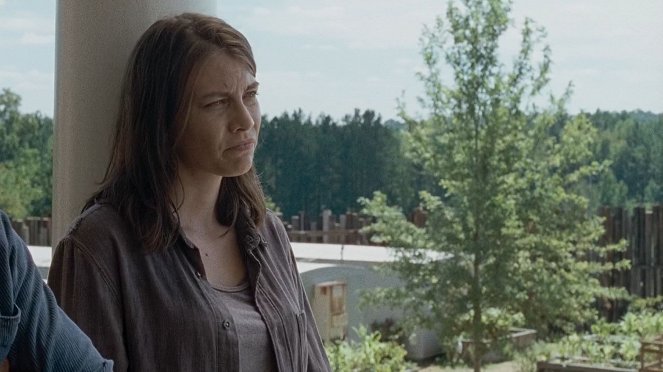 The Walking Dead - Ledobott láncok - Filmfotók - Lauren Cohan