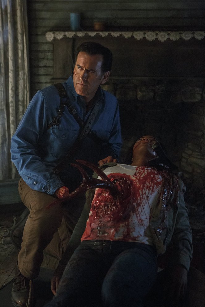 Ash vs Evil Dead - Ashes to Ashes - Van film - Bruce Campbell