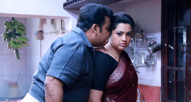 Drishyam - Z filmu - Mohanlal, Meena