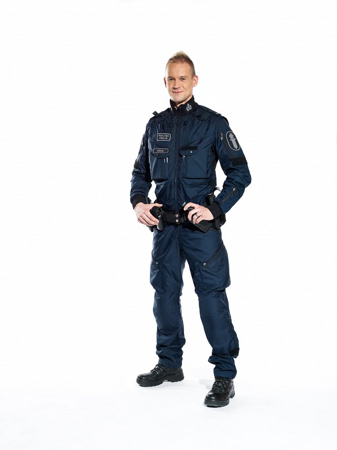 Poliisit - kotihälytys - Werbefoto - Mika Erka