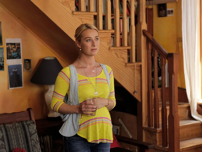 Offspring - Smoking Situations - Do filme - Asher Keddie