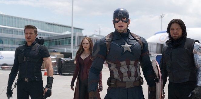 Amerika Kapitány: Polgárháború - Filmfotók - Jeremy Renner, Elizabeth Olsen, Chris Evans, Sebastian Stan