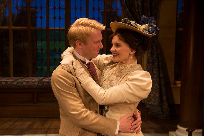 The Importance of Being Earnest - Photos - Michael Benz