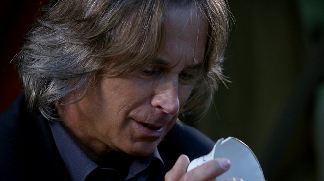 Once Upon a Time - The Bear and the Bow - Van film - Robert Carlyle