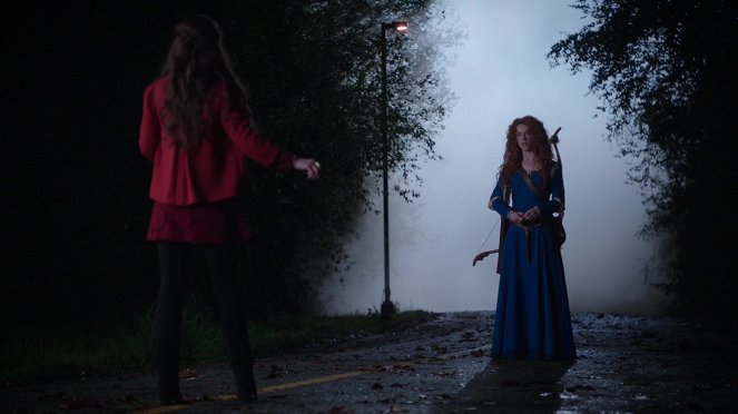 Once Upon a Time - The Bear and the Bow - Photos - Amy Manson