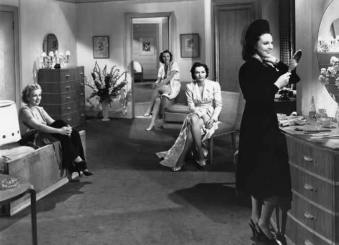 Hotel for Women - De la película - Ann Sothern, Jean Rogers, Lynn Bari, Linda Darnell