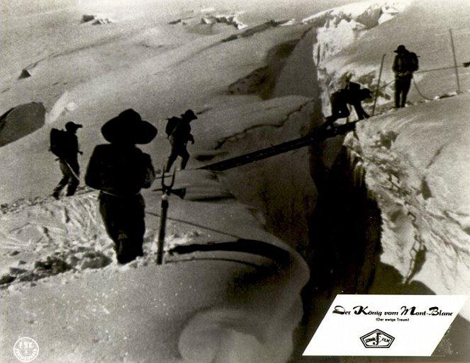 Der ewige Traum - Lobby Cards