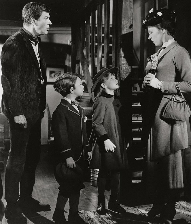 Mary Poppins - Filmfotos - Dick Van Dyke, Matthew Garber, Karen Dotrice, Julie Andrews