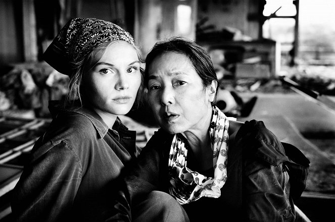 Recuerdos desde Fukushima - De la película - Rosalie Thomass, Kaori Momoi