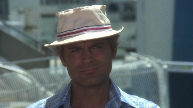 Odds and Evens - Photos - Terence Hill