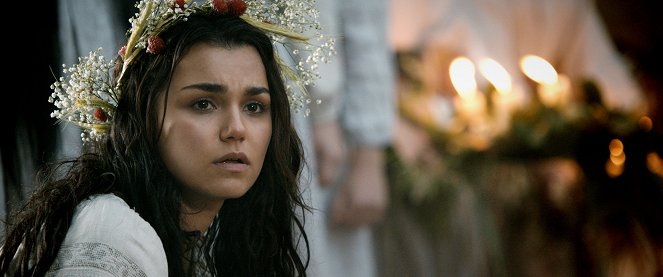 Cosecha Amarga - De la película - Samantha Barks