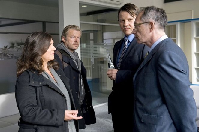 Tatort - Letzte Tage - Photos - Eva Mattes, Roland Koch, Robert Hunger-Bühler