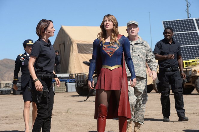 Supergirl - Tornado Vermelho - Do filme - Chyler Leigh, Melissa Benoist, David Harewood