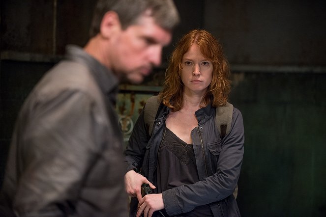 The Walking Dead - The Same Boat - Photos - Alicia Witt