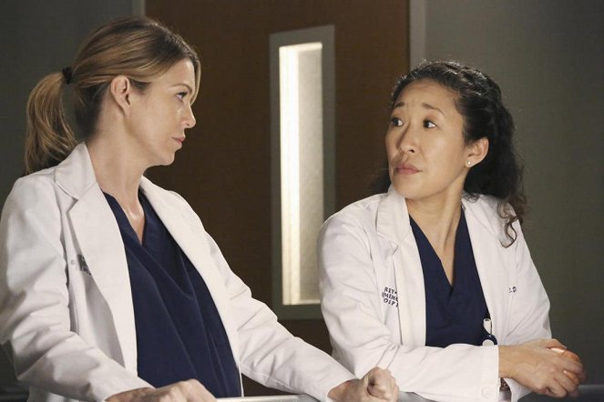 Grey's Anatomy - Readiness Is All - Photos - Ellen Pompeo, Sandra Oh