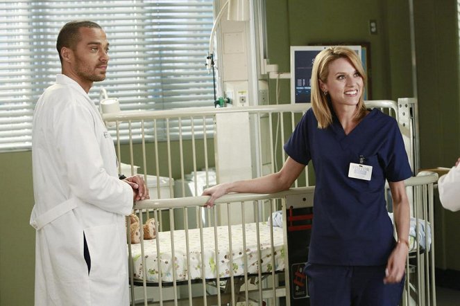 Grey's Anatomy - Season 9 - Do You Believe in Magic - Photos - Jesse Williams, Hilarie Burton