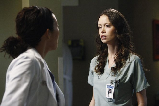 Grey's Anatomy - One Step Too Far - Photos - Summer Glau