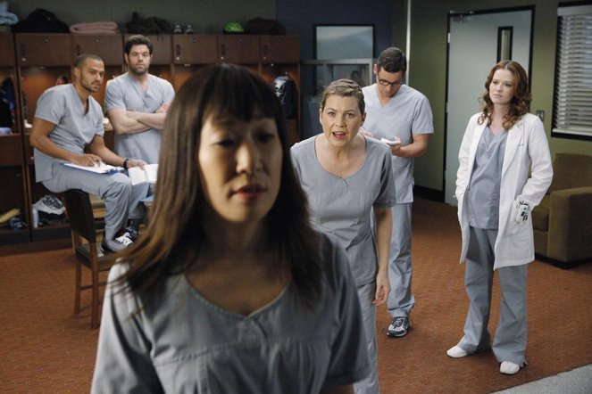 Grey's Anatomy - If/Then - Van film - Jesse Williams, Robert Baker, Sandra Oh, Ellen Pompeo, Justin Chambers, Sarah Drew