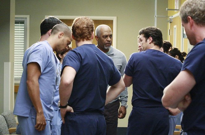 Grey's Anatomy - Season 6 - I Saw What I Saw - Photos - Jesse Williams, James Pickens Jr., Patrick Dempsey